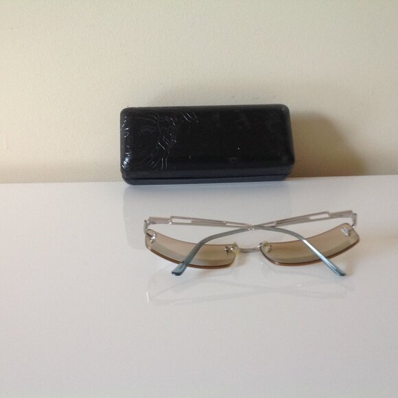 Versace Sunglasses - Picture 8 of 14